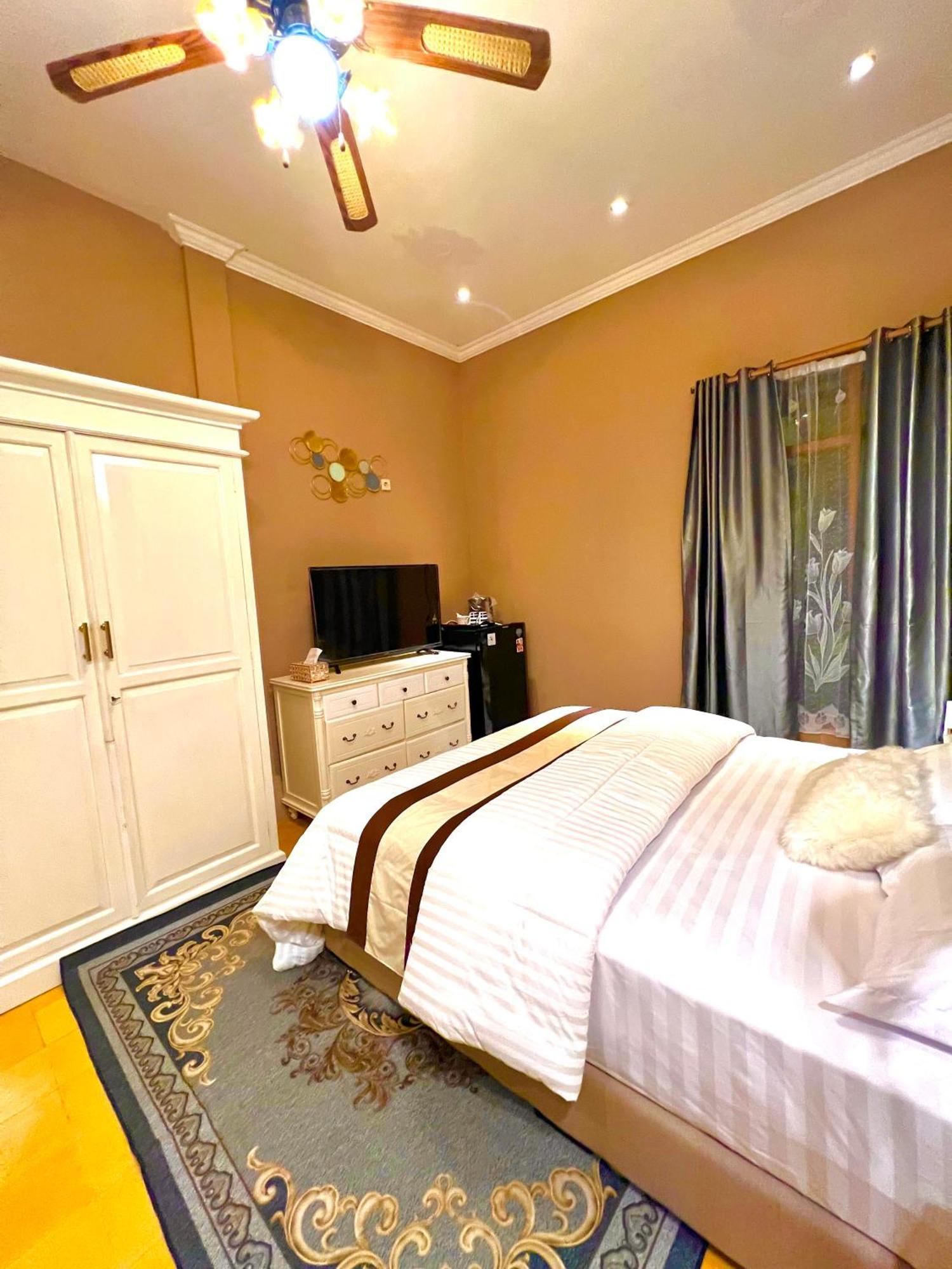 Sammy Home Yogyakarta Bagian luar foto